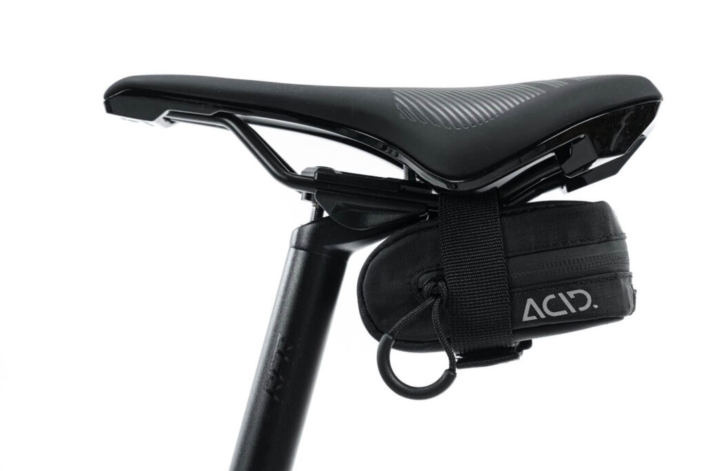 Fahrrad-Satteltasche mit Stauraum für Ersatzschlauch, Multitool und Pannenset