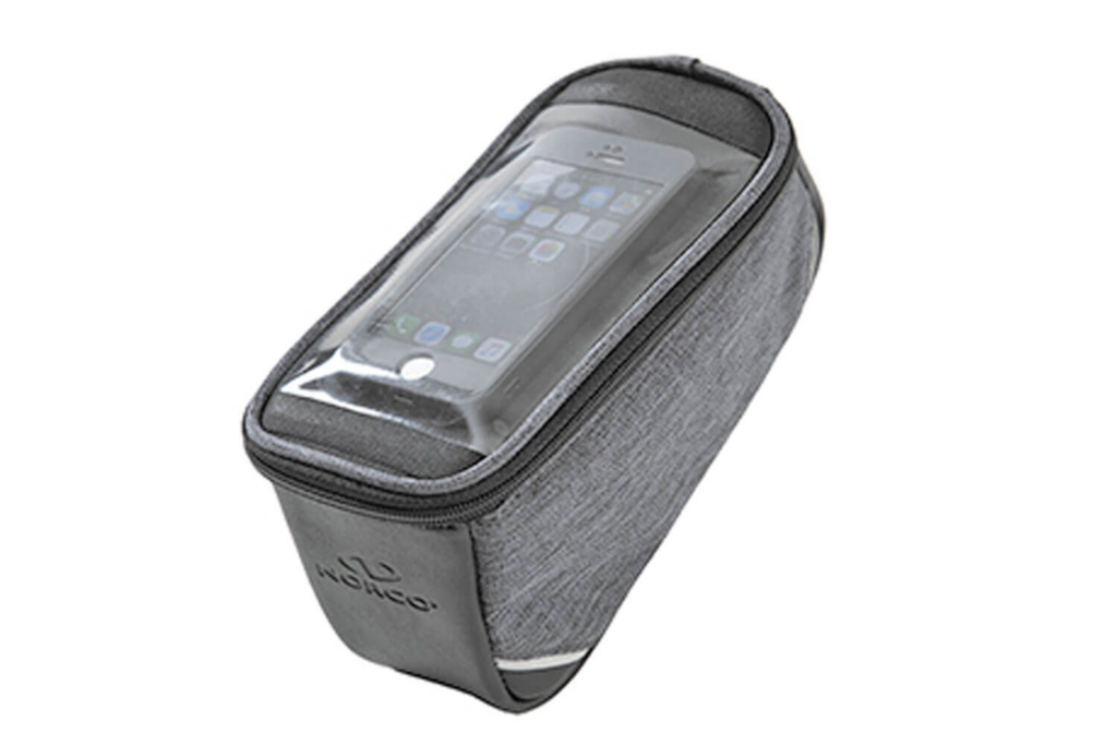 NORCO Milfield Smartphone-Tasche
Fahrrad-Rahmentasche mit Smartphone-Fach und Touchscreen-Fenster – praktische Bikepacking-Tasche für Navigation, Smartphone und wichtige Kleinteile auf Fahrradtouren.